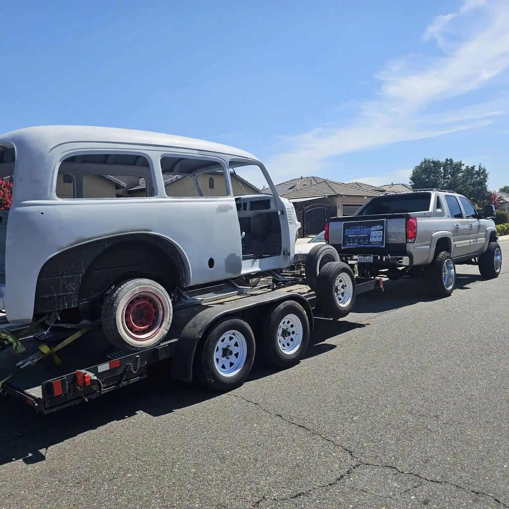 Heavy-duty junk hauling trailer and property cleanout in Rosedale, Bakersfield CA
